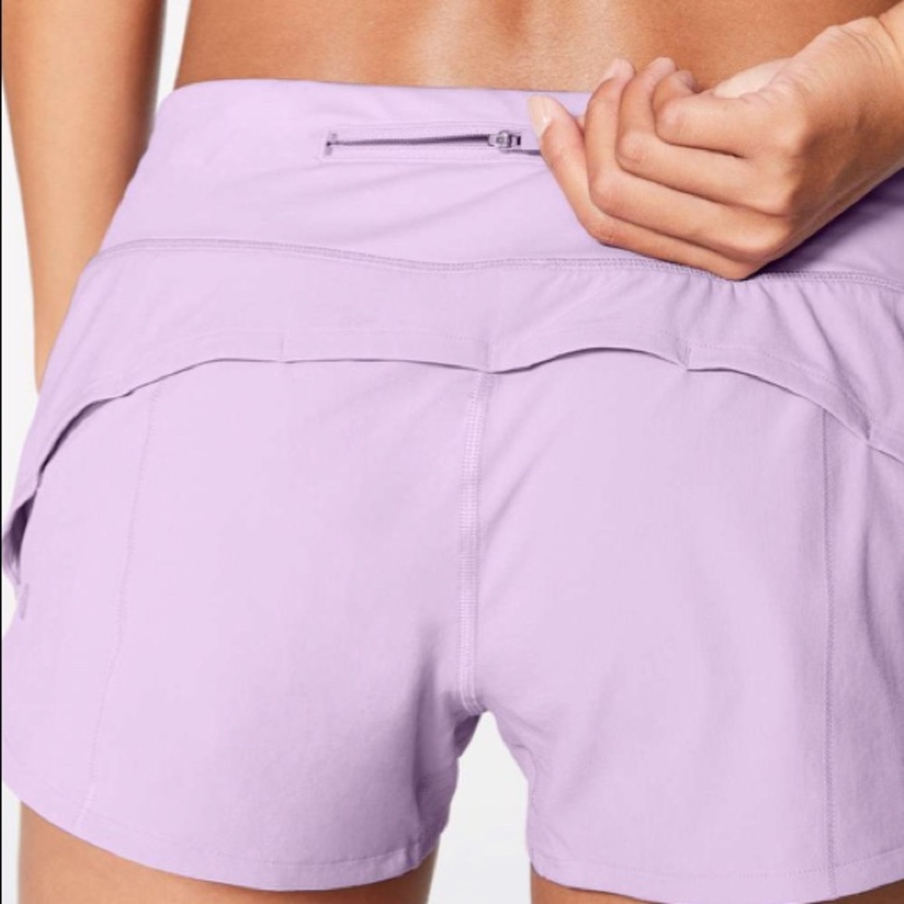 Lululemon speed up short *2.5” in high rise